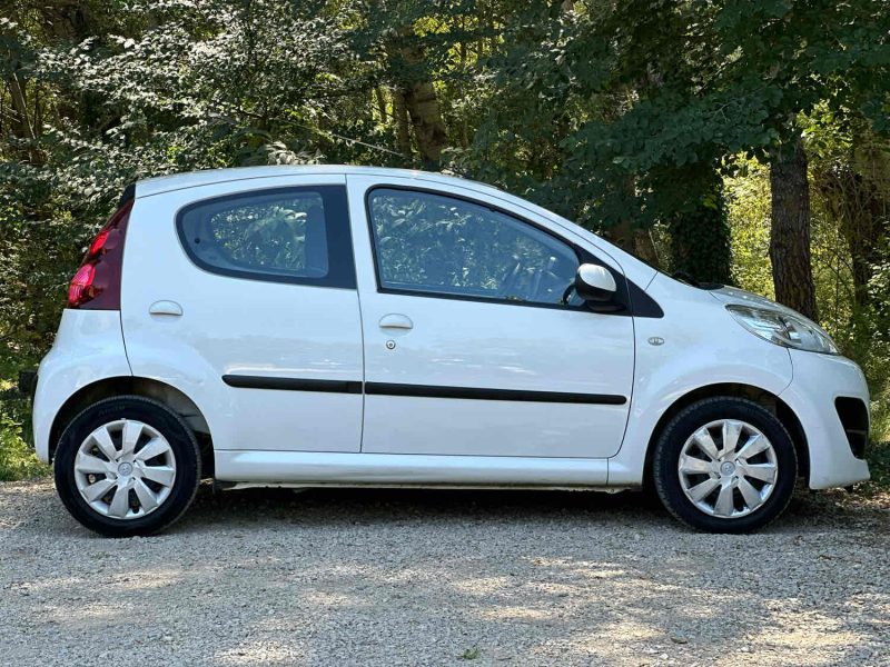 PEUGEOT 107 1.0i 68ch ACTIVE 5P 