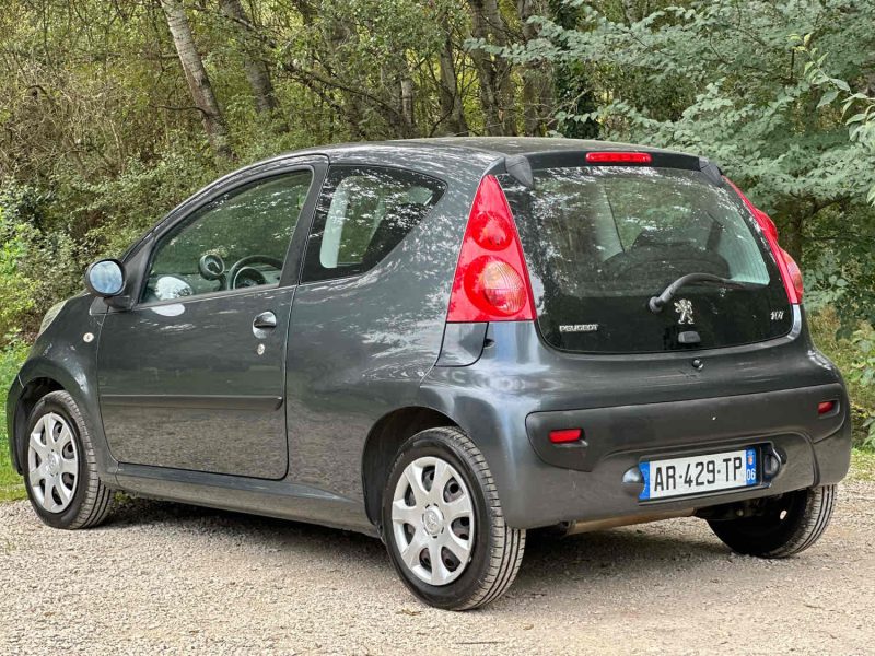 PEUGEOT 107 1.0i 68ch Trendy 3p