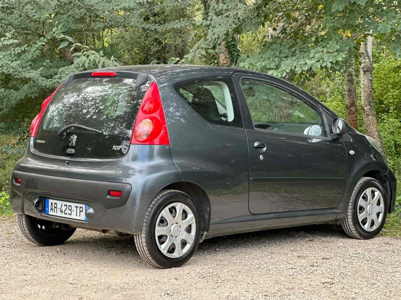 PEUGEOT 107 1.0i 68ch Trendy 3p