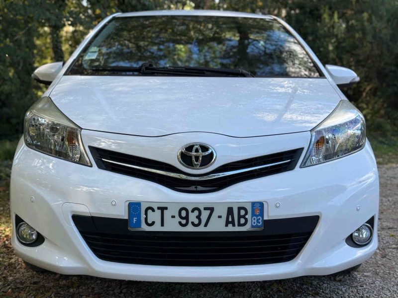 TOYOTA YARIS 1.3 VVT-i 100 Dynamic 5p