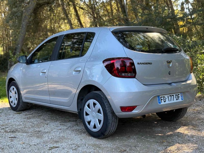 DACIA SANDERO 0.9 TCE 90 LAURÉATE 