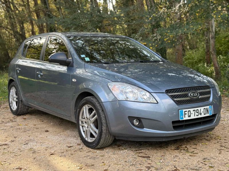 KIA CEE-D 1.6I 126 BVA 5P