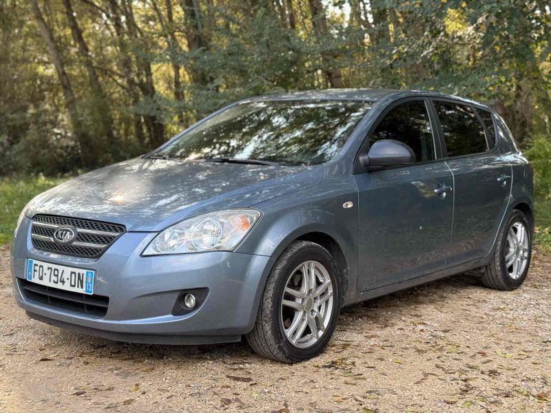 KIA CEE-D 1.6I 126 BVA 5P