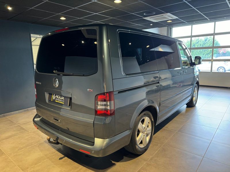 VOLKSWAGEN TRANSPORTER T5  2009