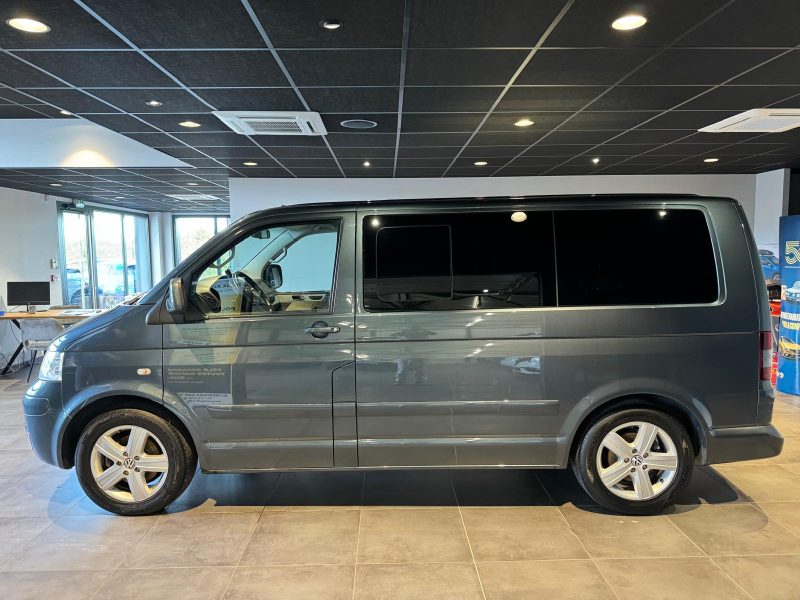 VOLKSWAGEN TRANSPORTER T5  2009