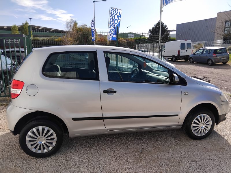 VOLKSWAGEN FOX 2005