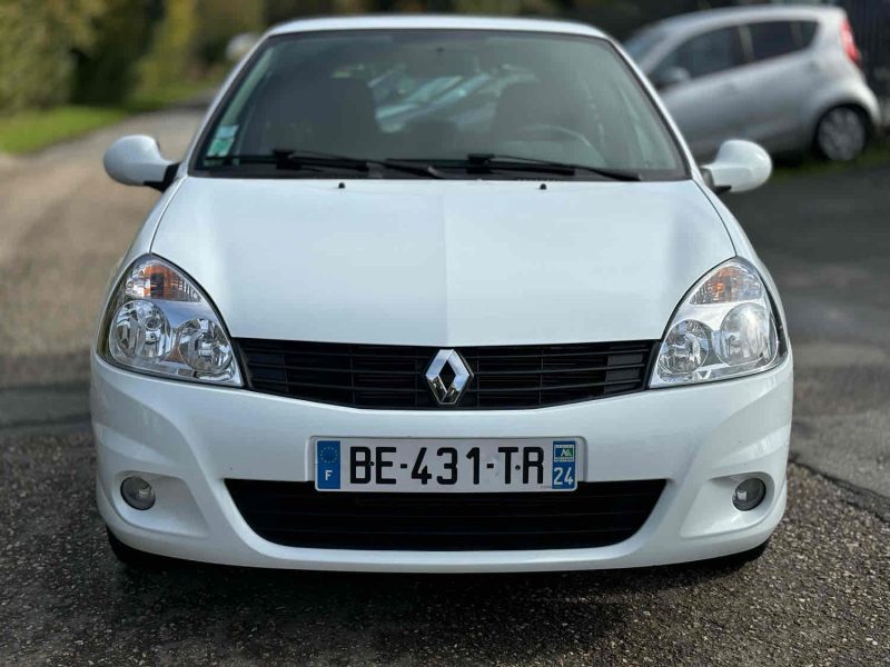 RENAULT CLIO 2010