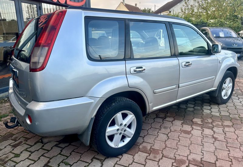 NISSAN X-TRAIL 2.2L dCi 4x4 136Ch *Elégance* / REVISEE&GARANTIE 