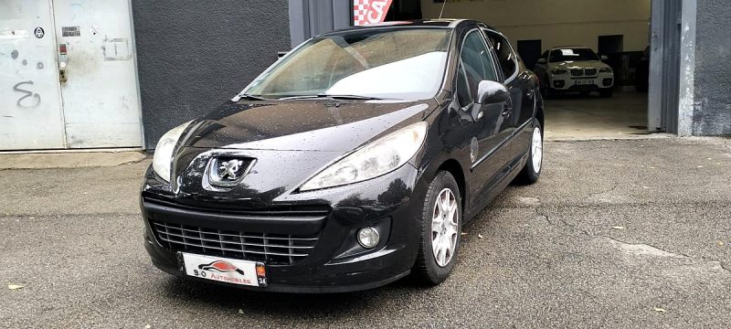 Peugeot 207 Édition 64 Phase 2 1.4 HDi 68 cv, *Toit panoramique*,*Idéale jeune conducteur*