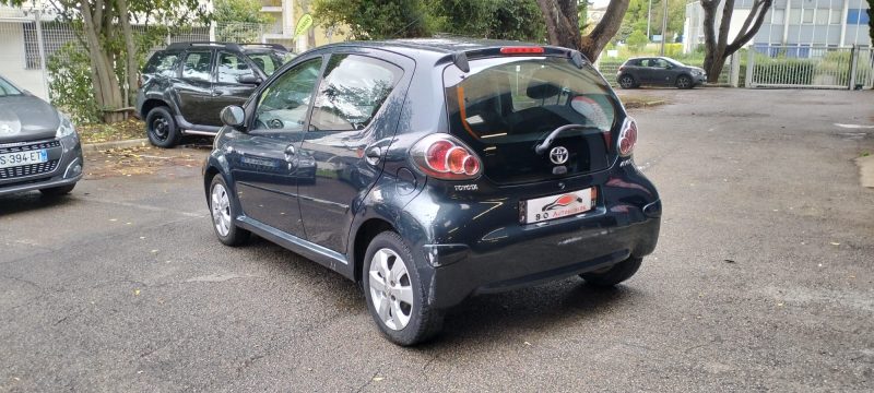 Toyota Aygo Urban 1.0 VVTI 68ch,*Moteur à chaîne de distribution*, *Idéale jeune conducteur*