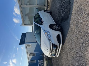 PEUGEOT 208 1.2 LIKE