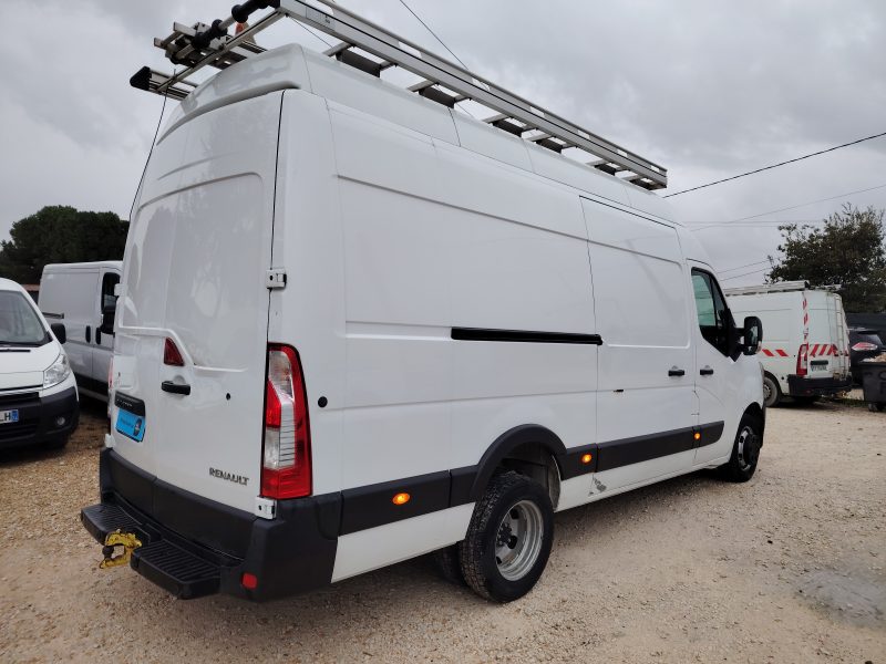 RENAULT MASTER 2020