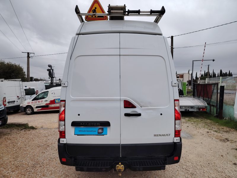 RENAULT MASTER 2020