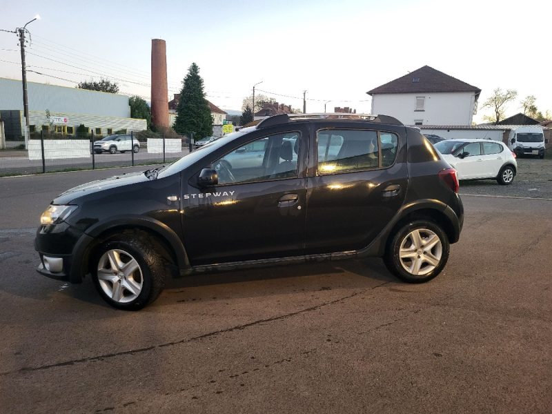 DACIA SANDERO II 2015