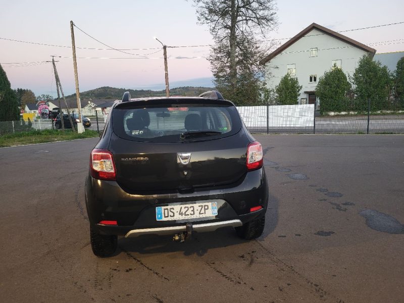 DACIA SANDERO II 2015