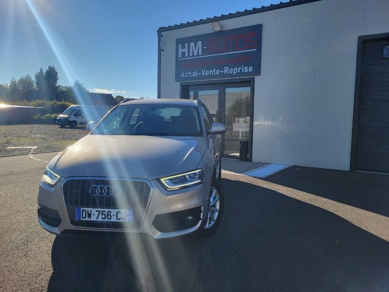 AUDI Q3 2012