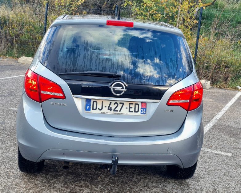 OPEL MERIVA 2010