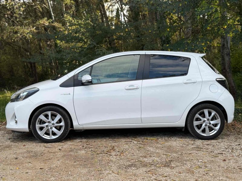 TOYOTA YARIS 1.5 HYBRID 100H STYLE 5P 