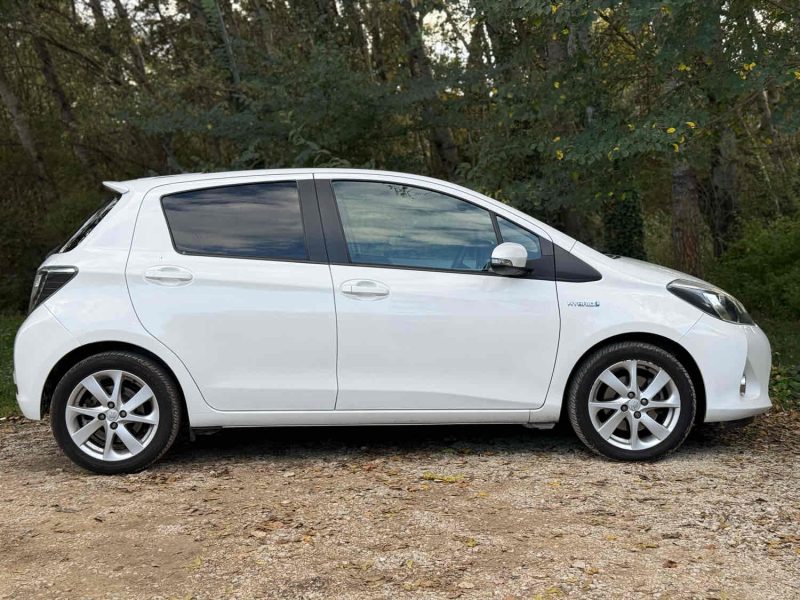 TOYOTA YARIS 1.5 HYBRID 100H STYLE 5P 