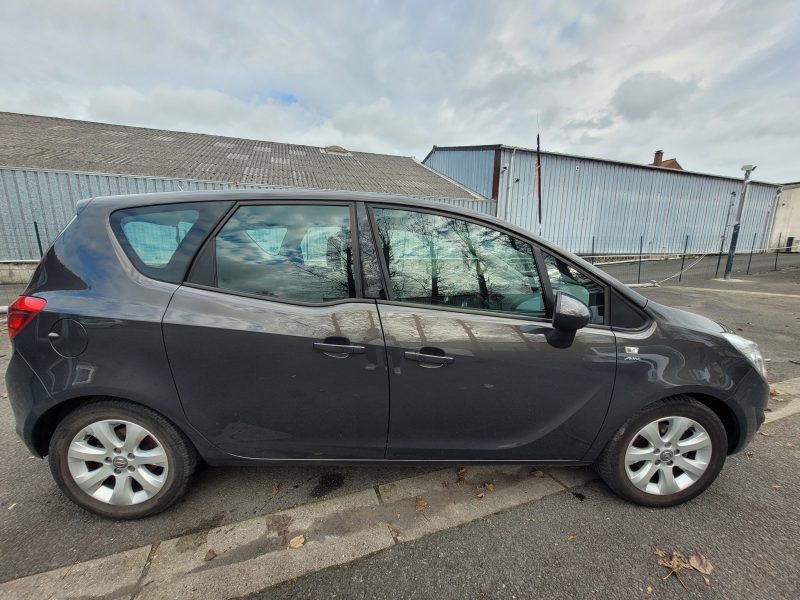 OPEL MERIVA 2013