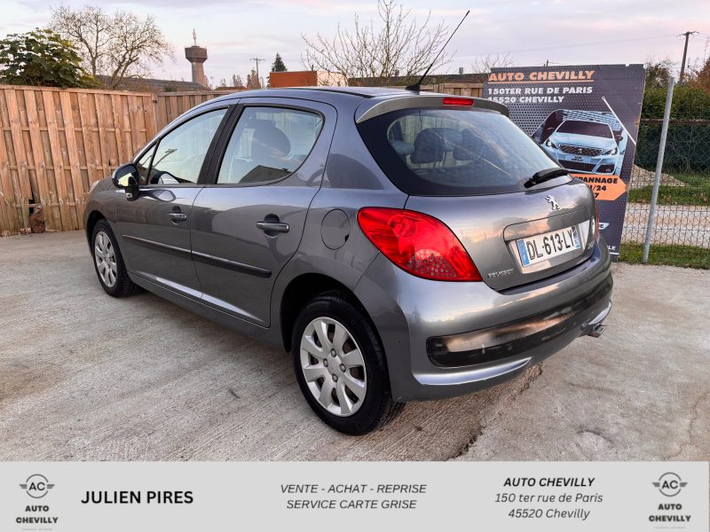 PEUGEOT 207 1.4 16V 95Ch Pack Sport