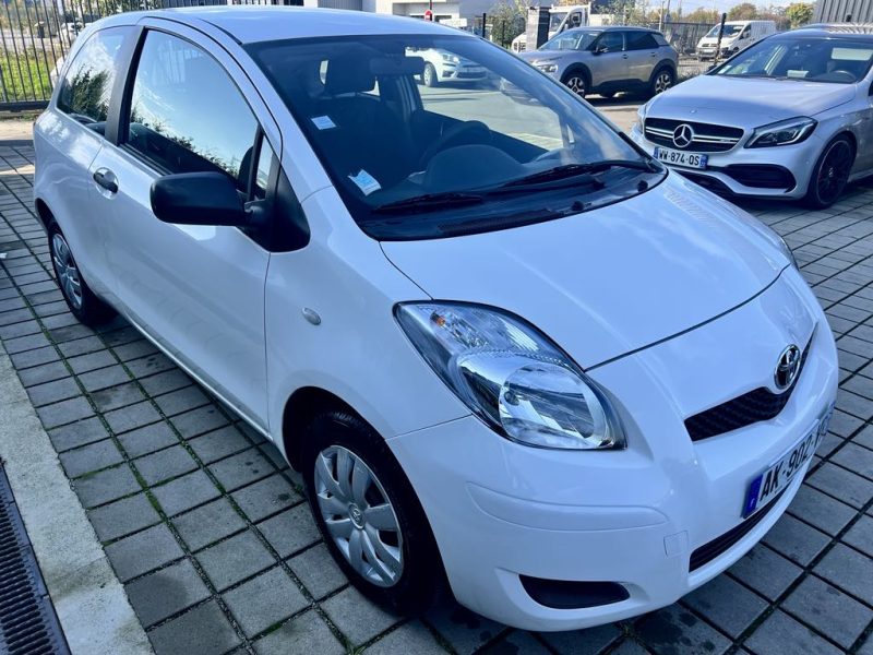 TOYOTA YARIS 1.0 - 69 VVT-I UP Pack Confort 