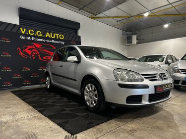 VOLKSWAGEN GOLF V 1.9 TDI 105Ch