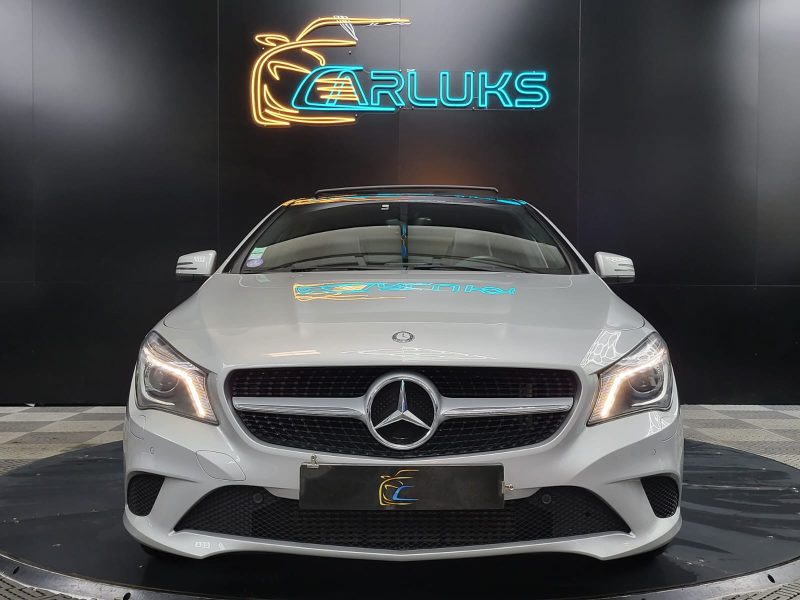 MERCEDES-BENZ CLASSE CLA 250 211cv Sensation Boîte Auto 7G-DCT