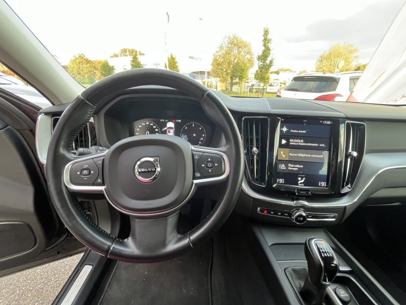 Volvo XC60 (2) D3 150 MOMENTUM