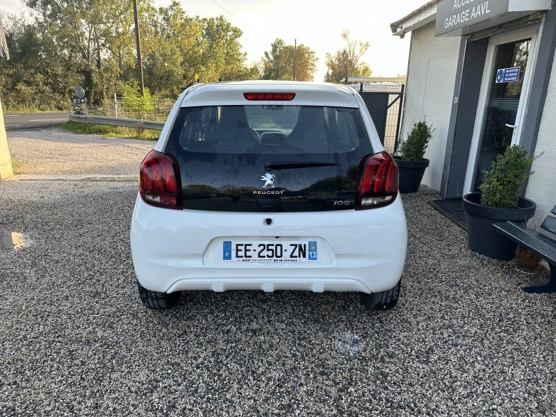 1.0 VTi 69CV ALLURE ETG5 boite automatique 