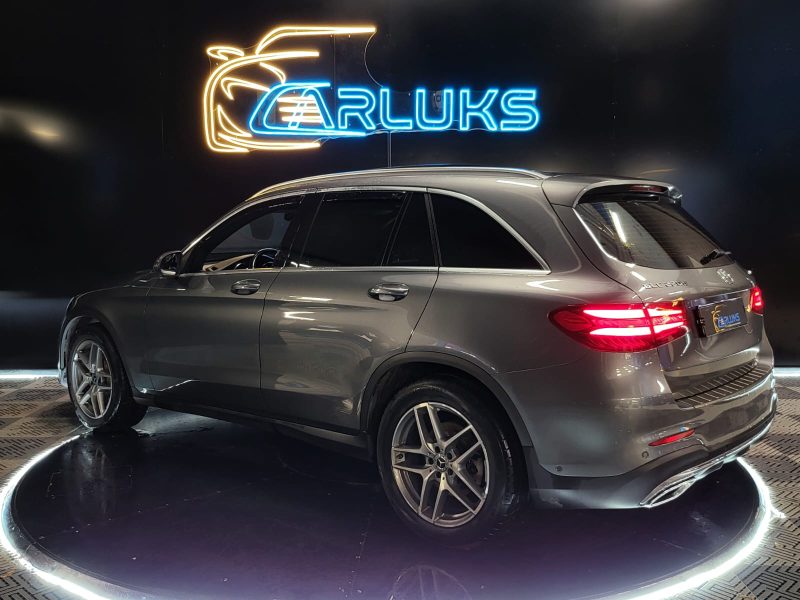 MERCEDES CLASSE GLC 220D 9G-Tronic 4Matic Sportline / TOIT OUVRANT / SIEGES CHAUFFANTS / HAYON E