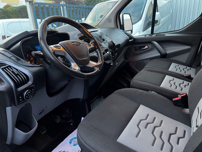 FORD TRANSIT CUSTOM 2018 Limited