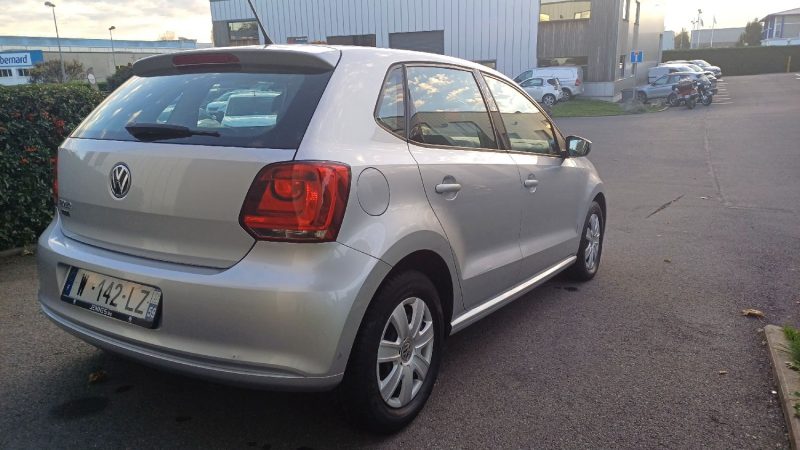 VOLKSWAGEN POLO 2014