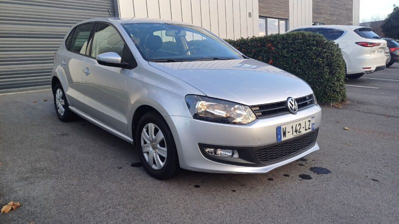 VOLKSWAGEN POLO 2014