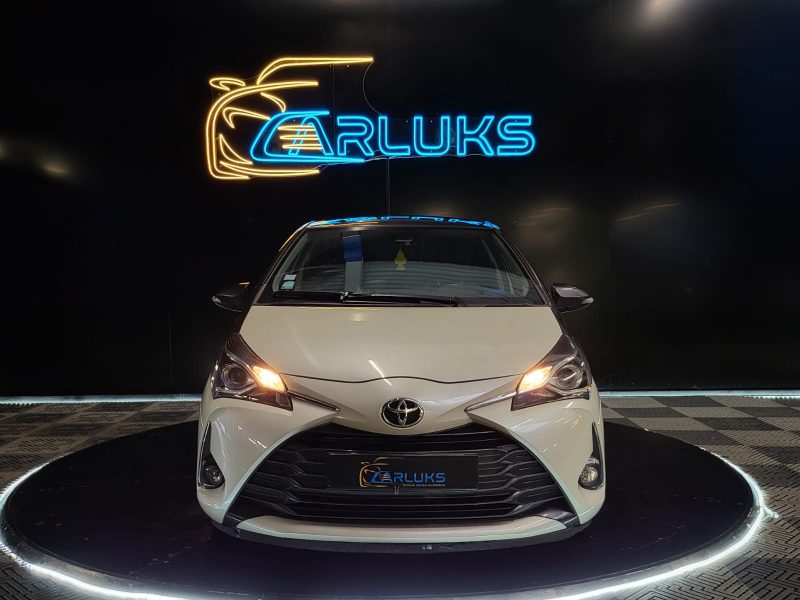 TOYOTA YARIS 1.5 VVTI 110 DESIGN Y20 / CAMERA / CARPLAY