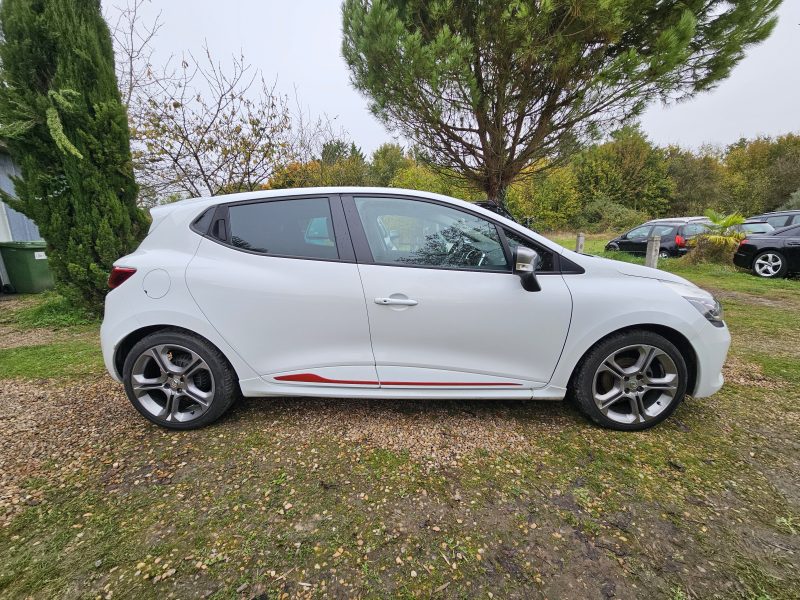 RENAULT CLIO 2014