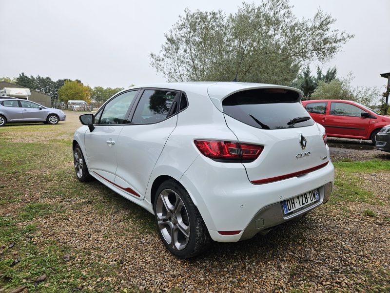 RENAULT CLIO 2014