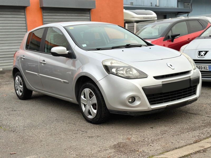 RENAULT CLIO 3 III 2010