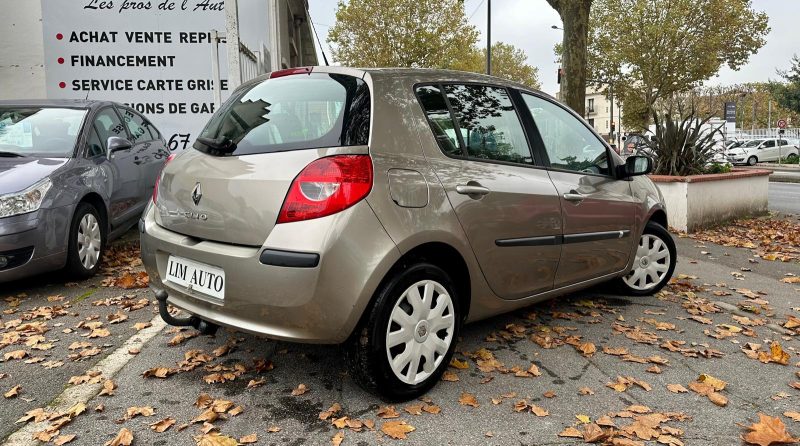 RENAULT CLIO 2008