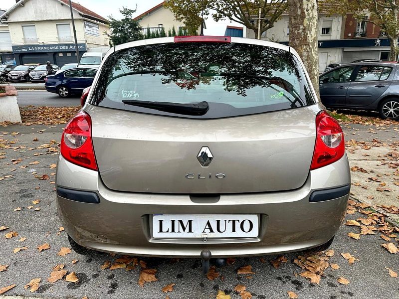 RENAULT CLIO 2008