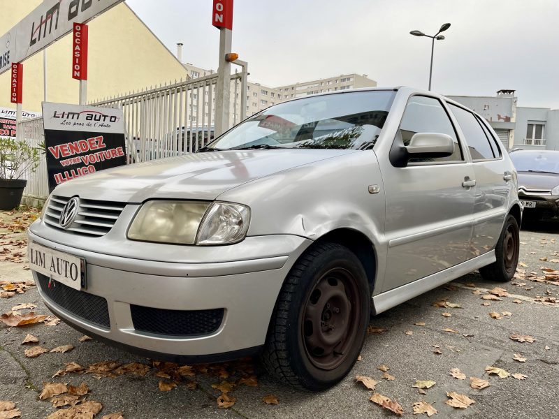 VOLKSWAGEN POLO 2000