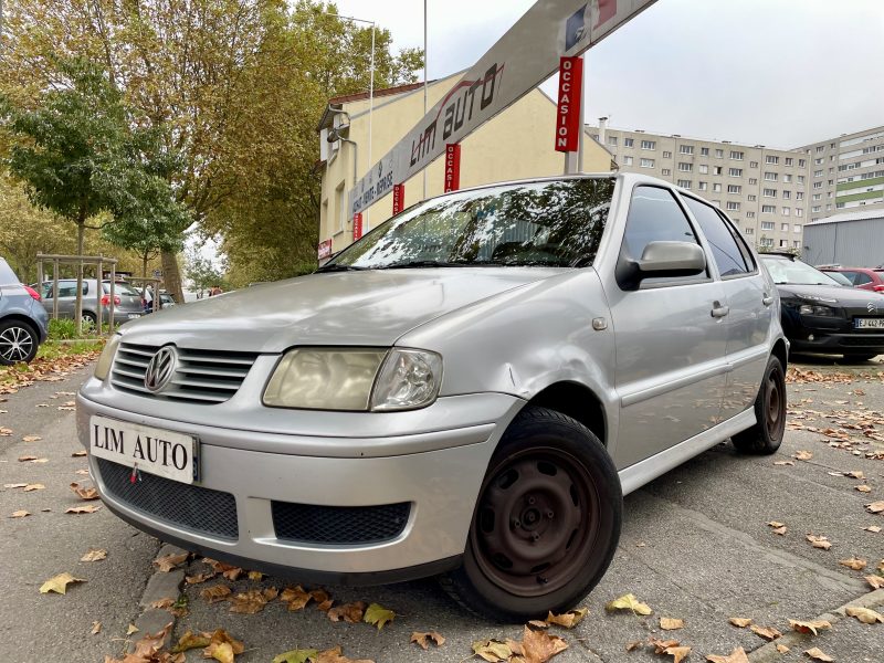 VOLKSWAGEN POLO 2000