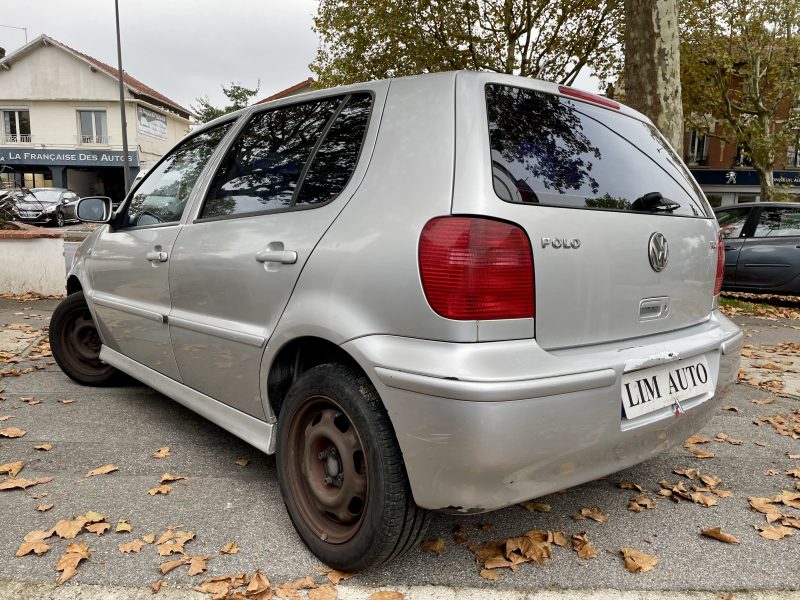 VOLKSWAGEN POLO 2000