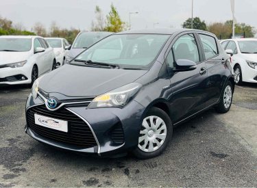 TOYOTA YARIS 1.5 HYBRID 100H FRANCE BUSINESS