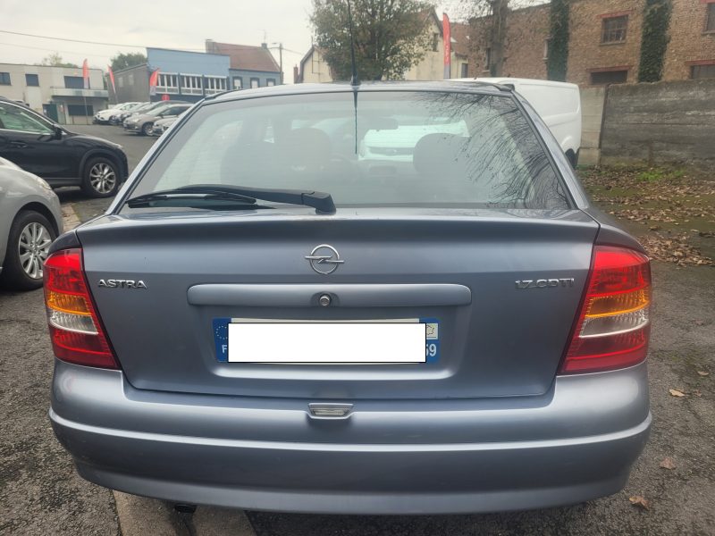 OPEL ASTRA 2004