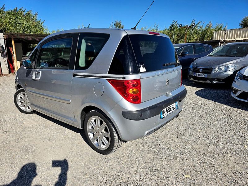 PEUGEOT 1007 1,4 HDI 70 CH SPORTY 