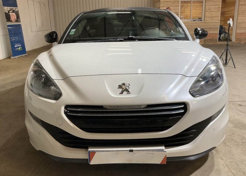 PEUGEOT RCZ PHASE 2 1.6 TURBO 156 Cv 1ERE MAIN / 5.900 Kms REELS ORIGINE FRANCE - GARANTIE 1 AN