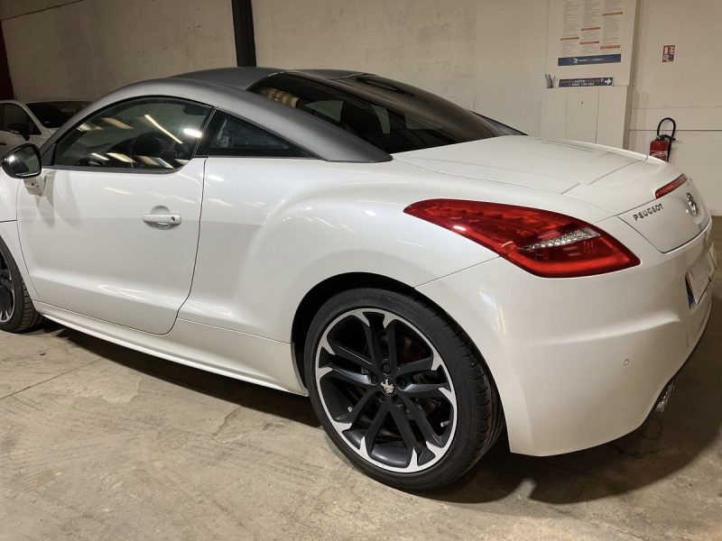 PEUGEOT RCZ PHASE 2 1.6 TURBO 156 Cv 1ERE MAIN / 5.900 Kms REELS ORIGINE FRANCE - GARANTIE 1 AN