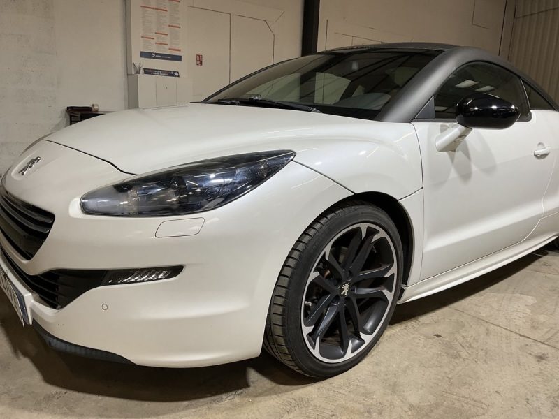 PEUGEOT RCZ PHASE 2 1.6 TURBO 156 Cv 1ERE MAIN / 5.900 Kms REELS ORIGINE FRANCE - GARANTIE 1 AN