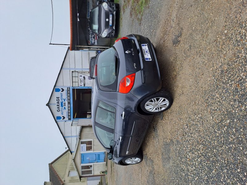 RENAULT CLIO 2006